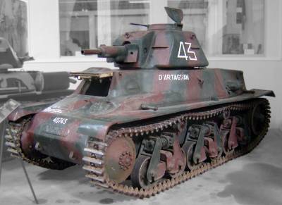 Французский лёгкий танк Hotchkiss H-35 (H-39)
